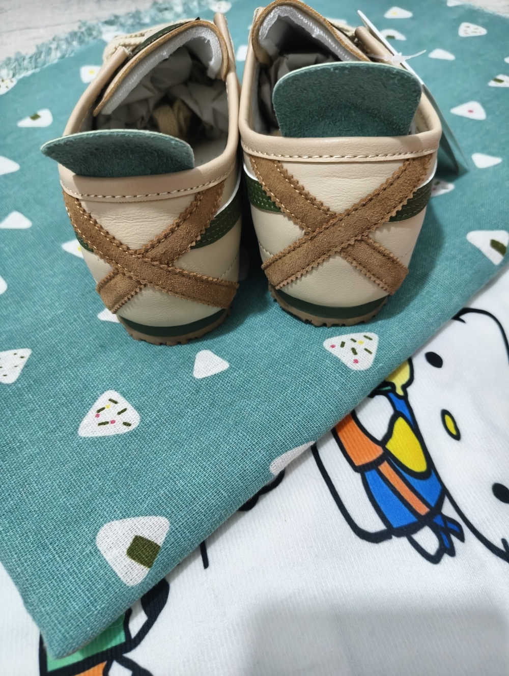 NEW Onitsuka Tiger Tokuten Beige Green Men’s Shoes - Picture 7 of 7